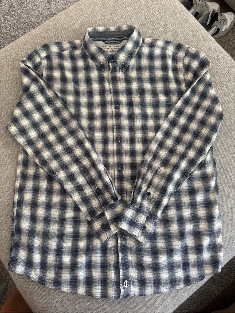 Cody James .. Blue Plaid Button-Down Shirt